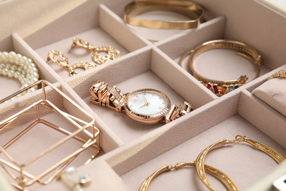 Jewelry,Box,With,Stylish,Golden,Bijouterie,,Closeup,View